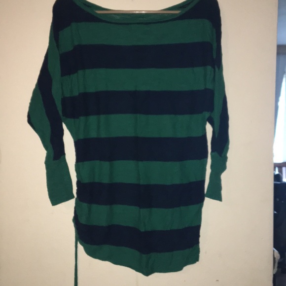 3/4 Sleeve Tunic - Picture 2 of 4